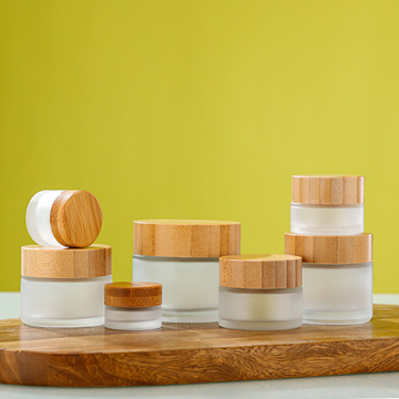 公司专注激光打标、激光打孔、激光喷码、激光焊接、激光切割等设备研发、制造、销售、服务为一体的企业