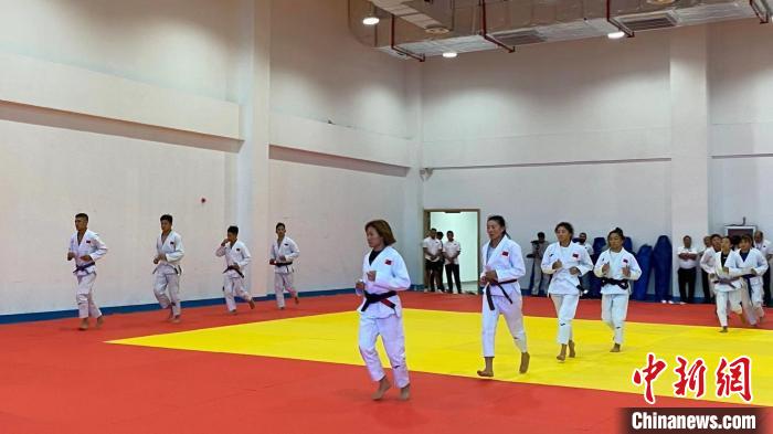 中国国家柔术队‘管家’张旭：队员跨项汇聚，