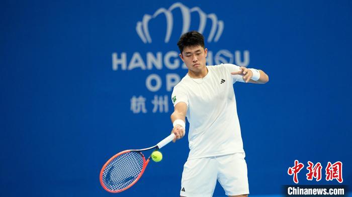 吴易昺因伤退出杭州网球公开赛 未在家乡呈现更