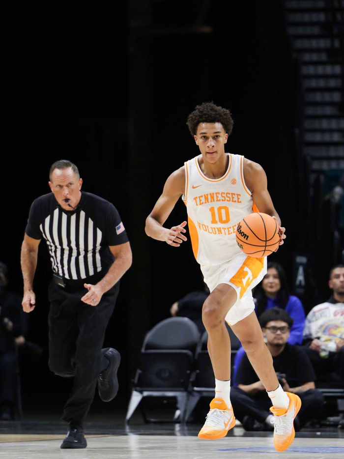 田纳西新星Nate Ament与南加大新星Jazzy D