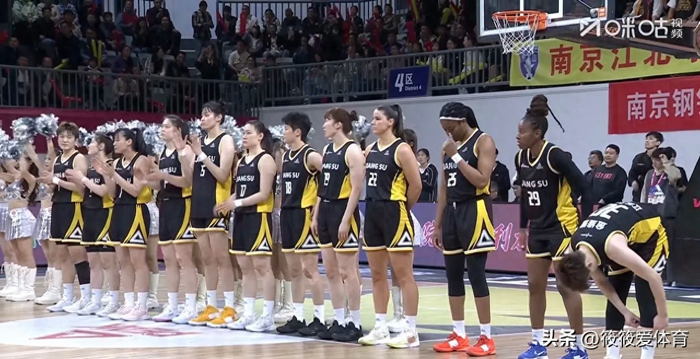 四川女篮力克江苏晋级决赛 坎贝奇统治赛场